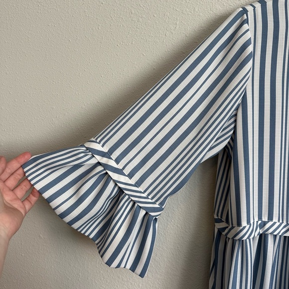 •Dress• - Picture 3 of 3